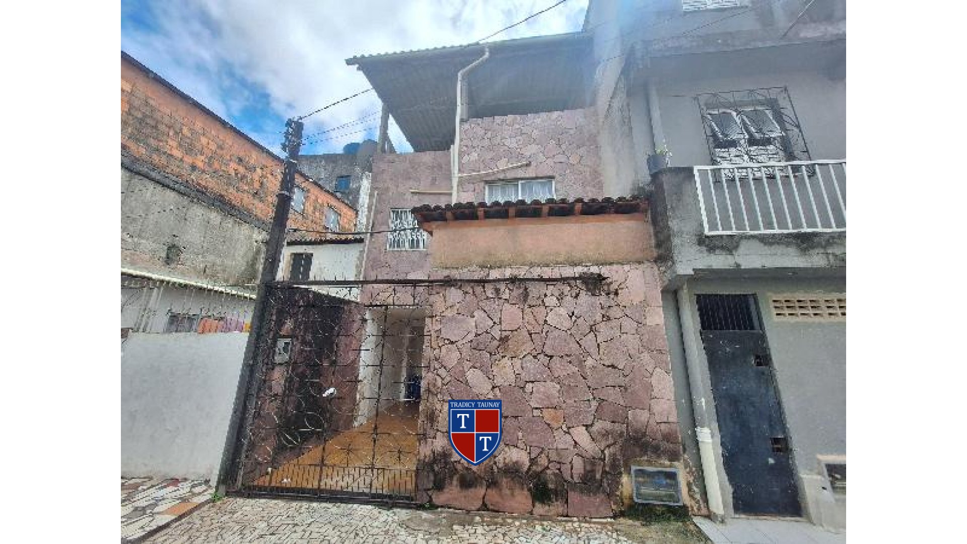 Foto 1 de CASA em PIRAJA - Imóvel Retomado Caixa