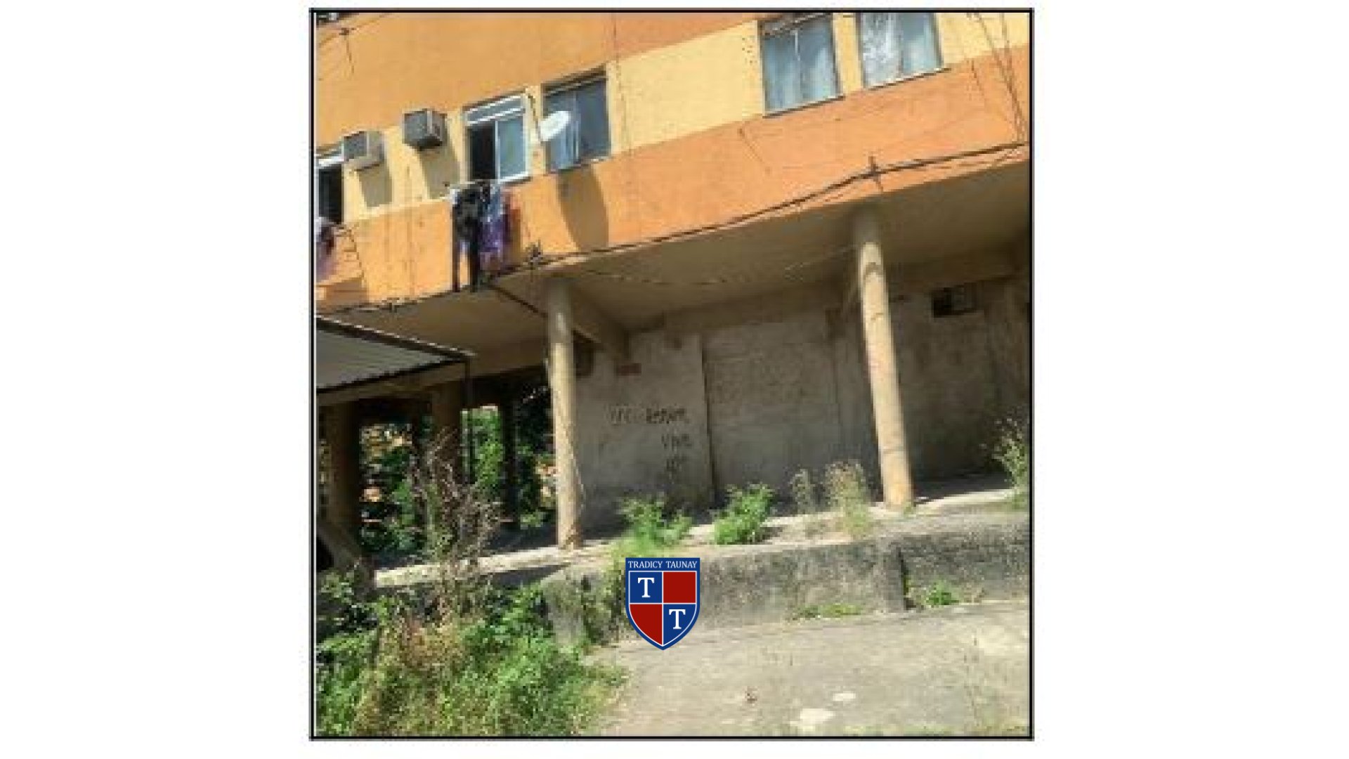 APARTAMENTO em DEODORO
