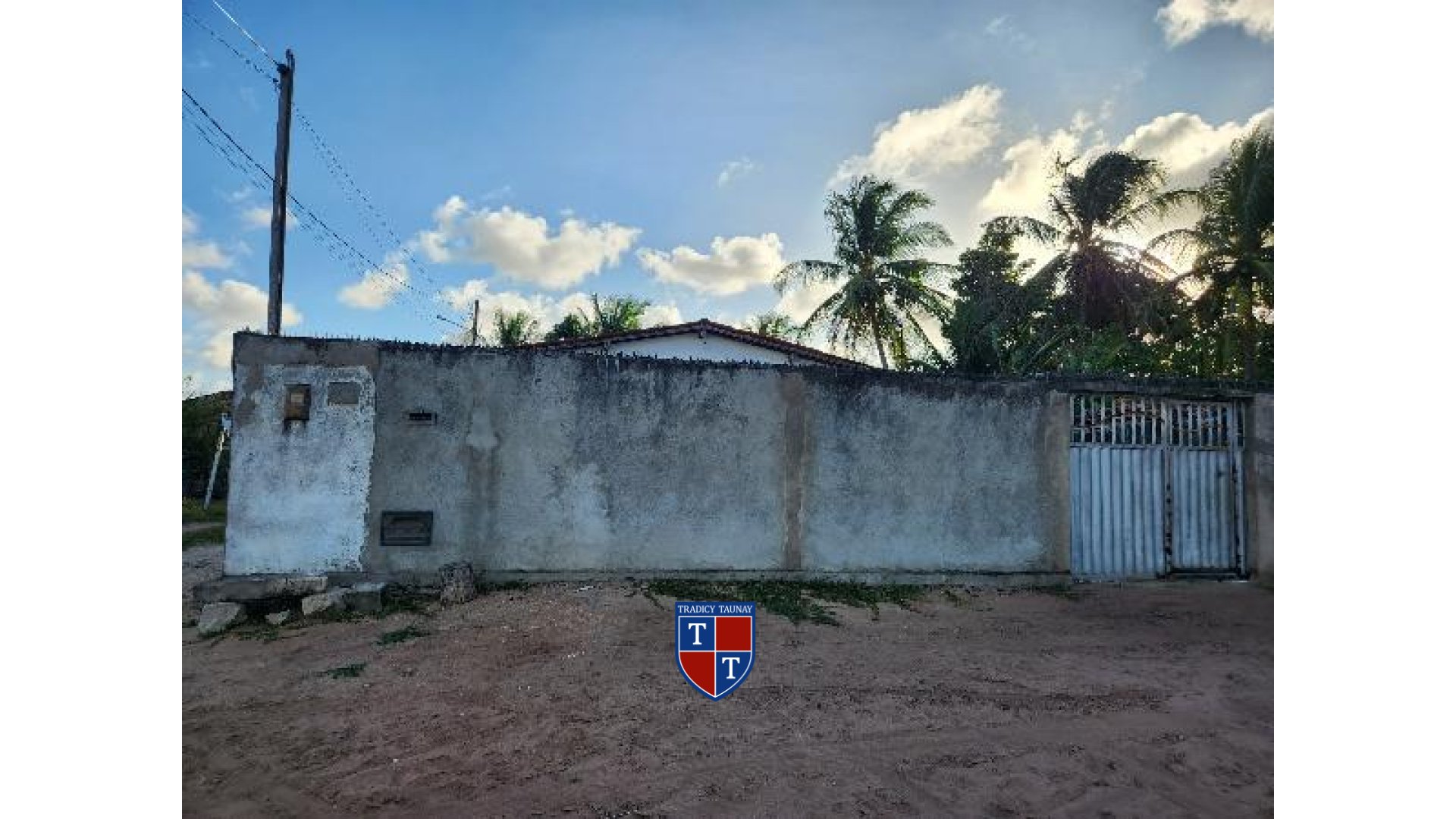 Foto 1 de CASA em GUAJIRU - Imóvel Retomado Caixa
