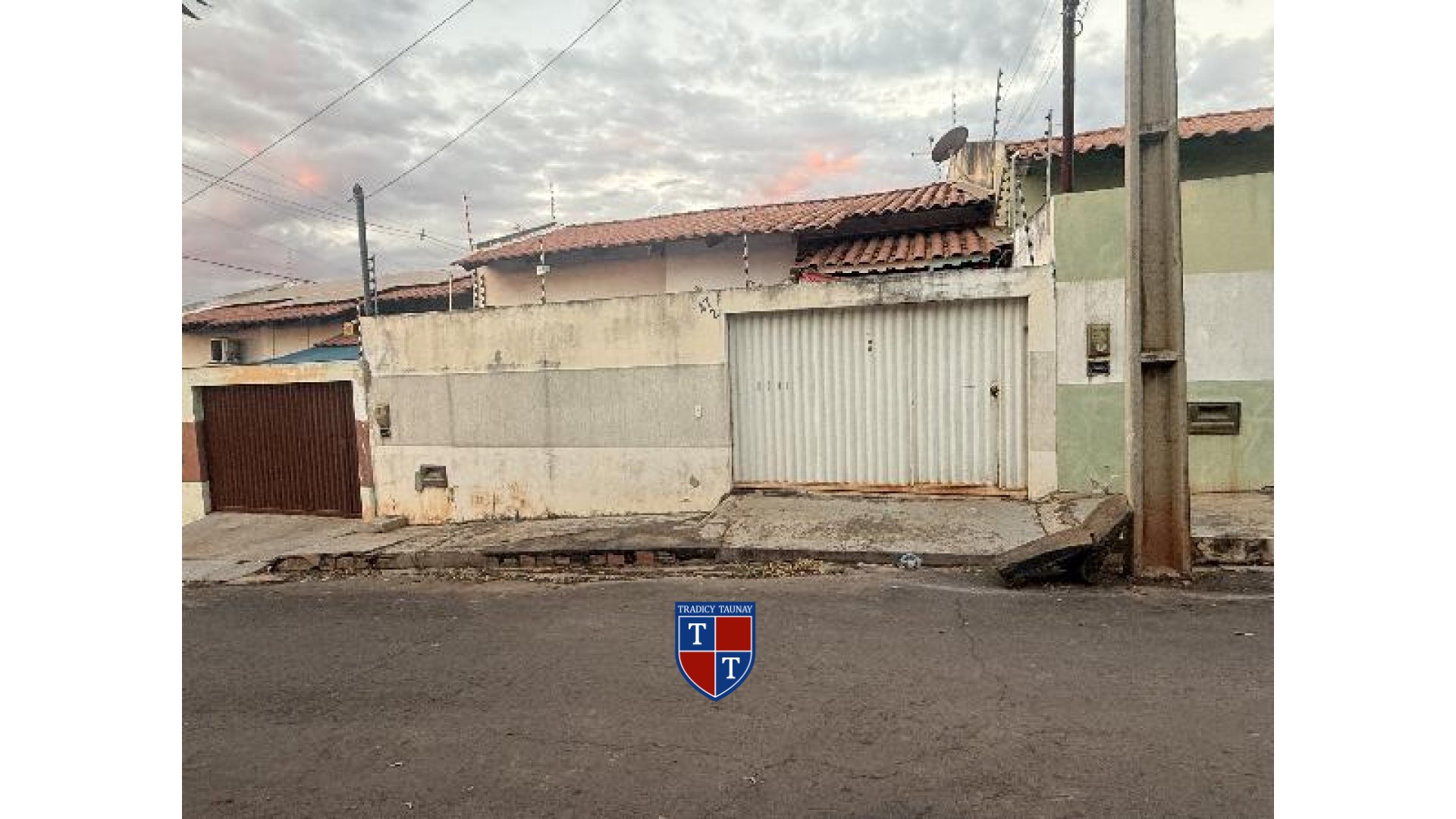 Foto 1 de CASA em BANDEIRANTES - Imóvel Retomado Caixa