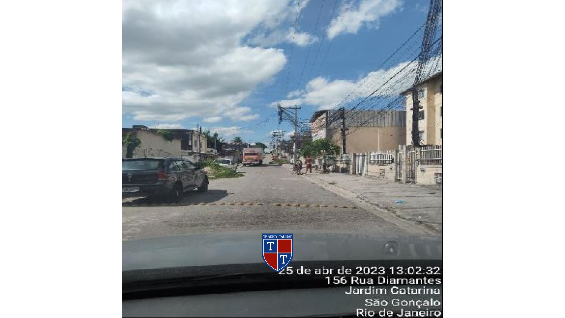 APARTAMENTO em JARDIM CATARINA