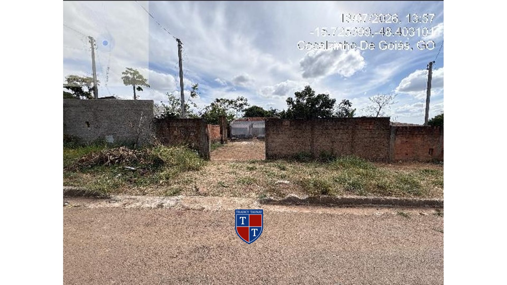 Foto 2 de CASA em LOT GIRASSOL, COCALZINHO DE GOIAS/GO - Imóvel Retomado CAIXA Ref 8444407696998