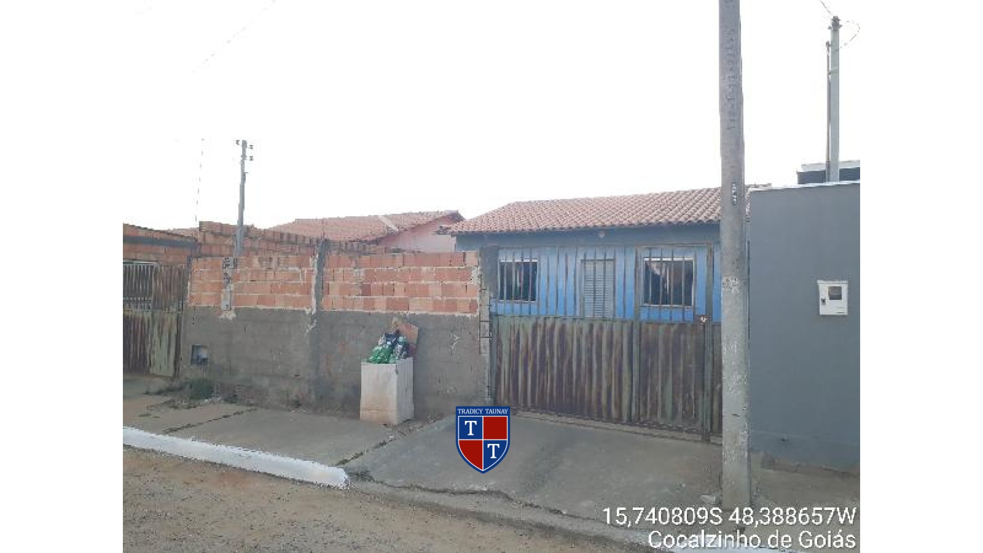 Foto 1 de CASA em GIRASSOL - Imóvel Retomado Caixa