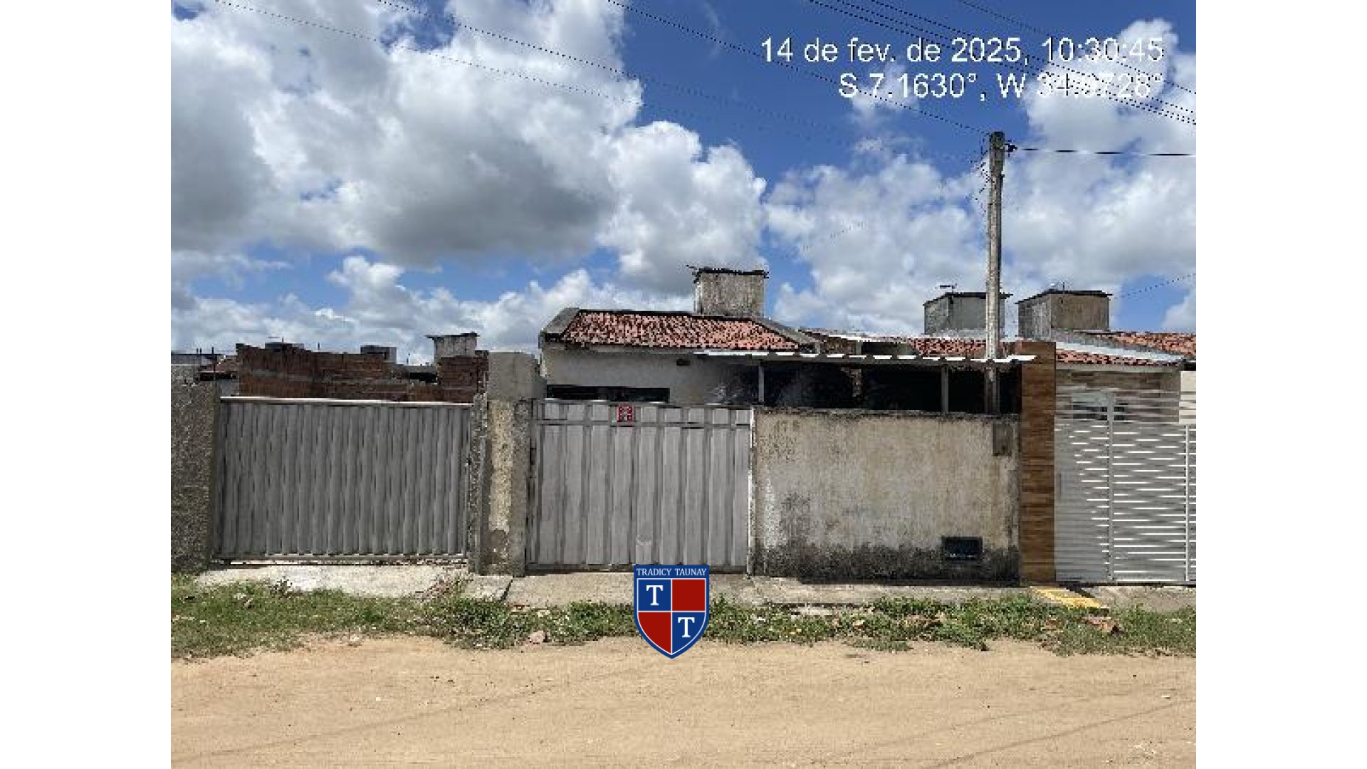 Foto 1 de CASA em VALE DE SANTA RITA I - Imóvel Retomado Caixa