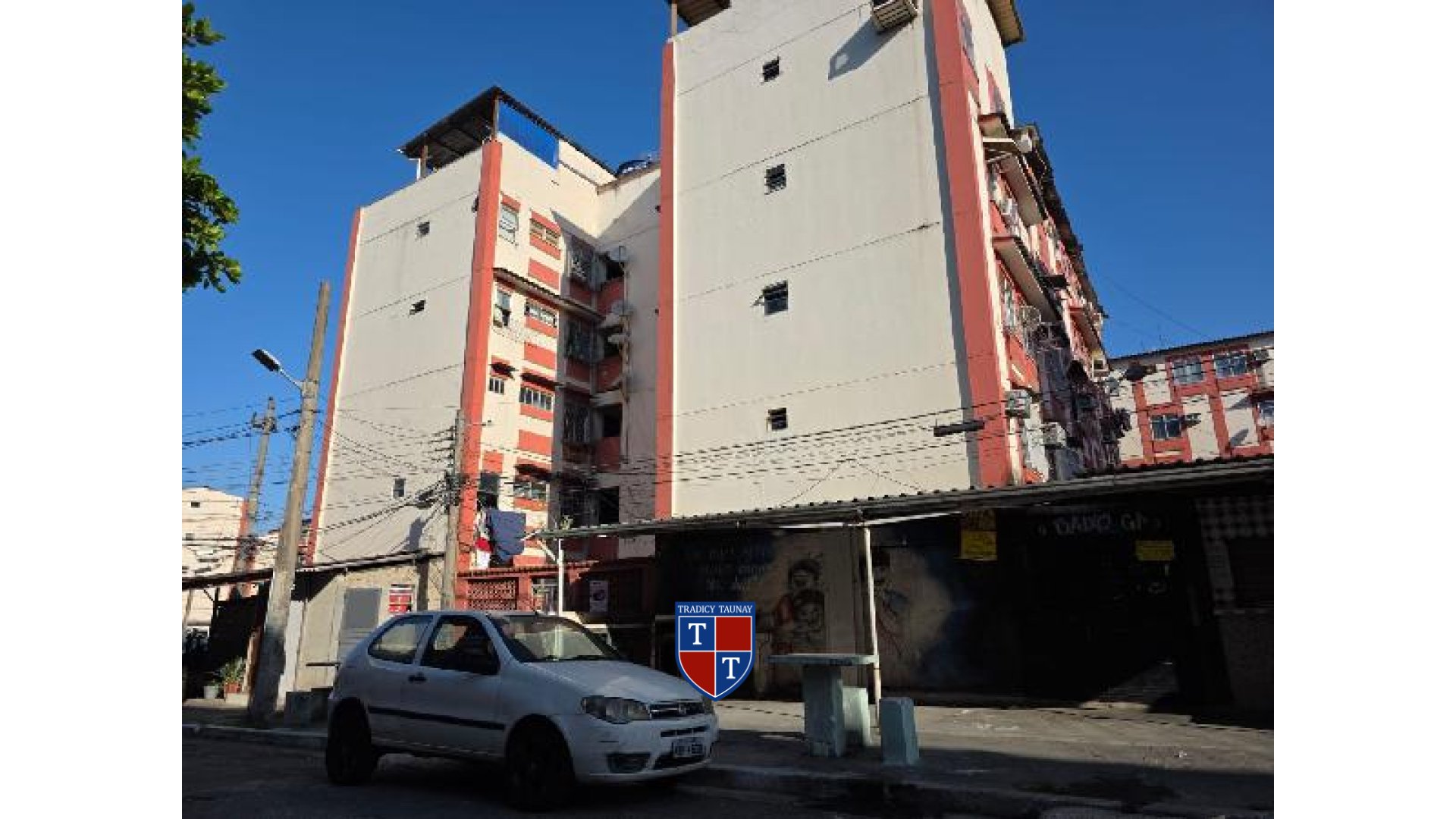Foto 1 de APARTAMENTO em BRAS DE PINA - Imóvel Retomado Caixa