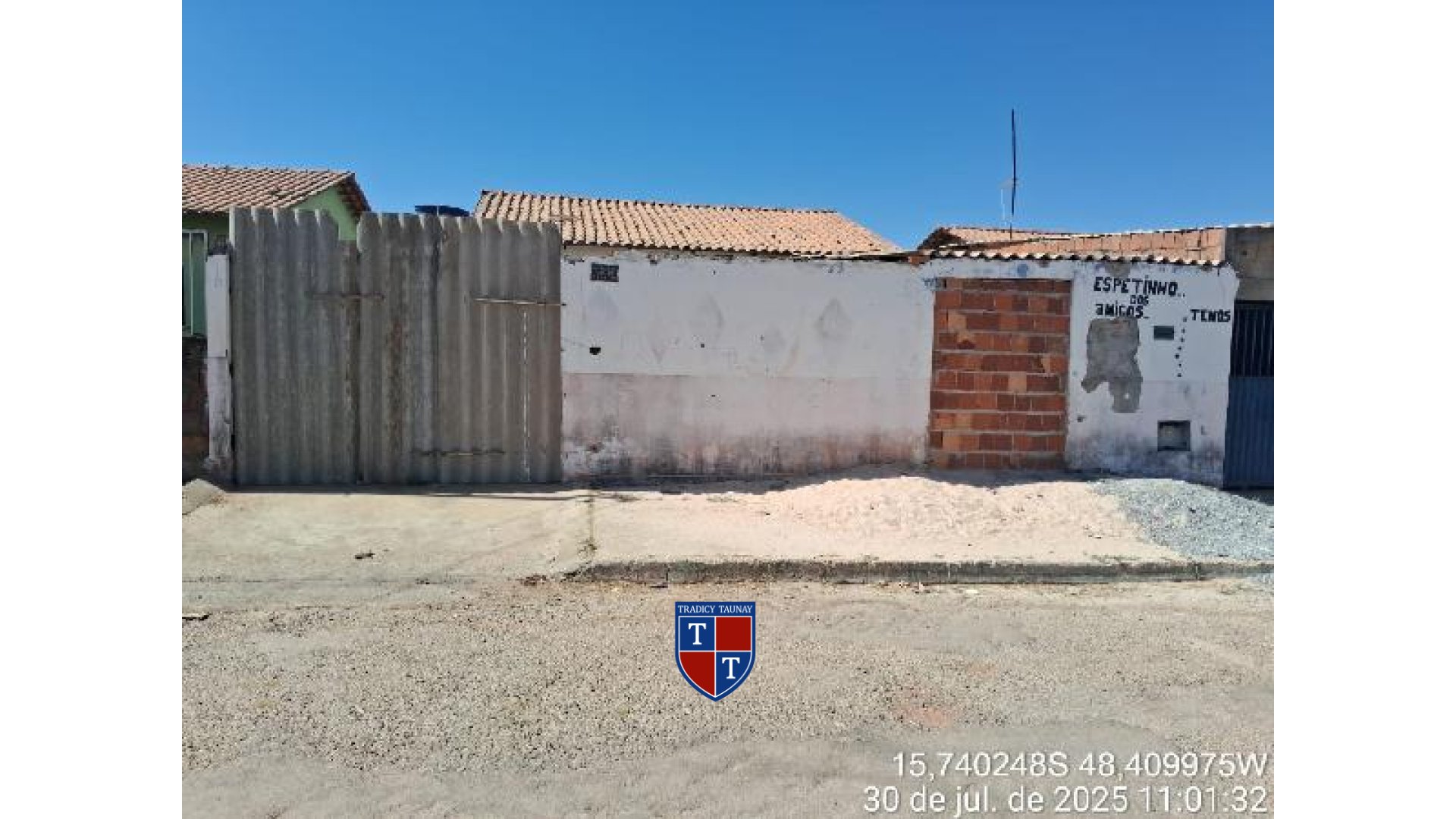 Foto 1 de CASA em GIRASSOL - Imóvel Retomado Caixa