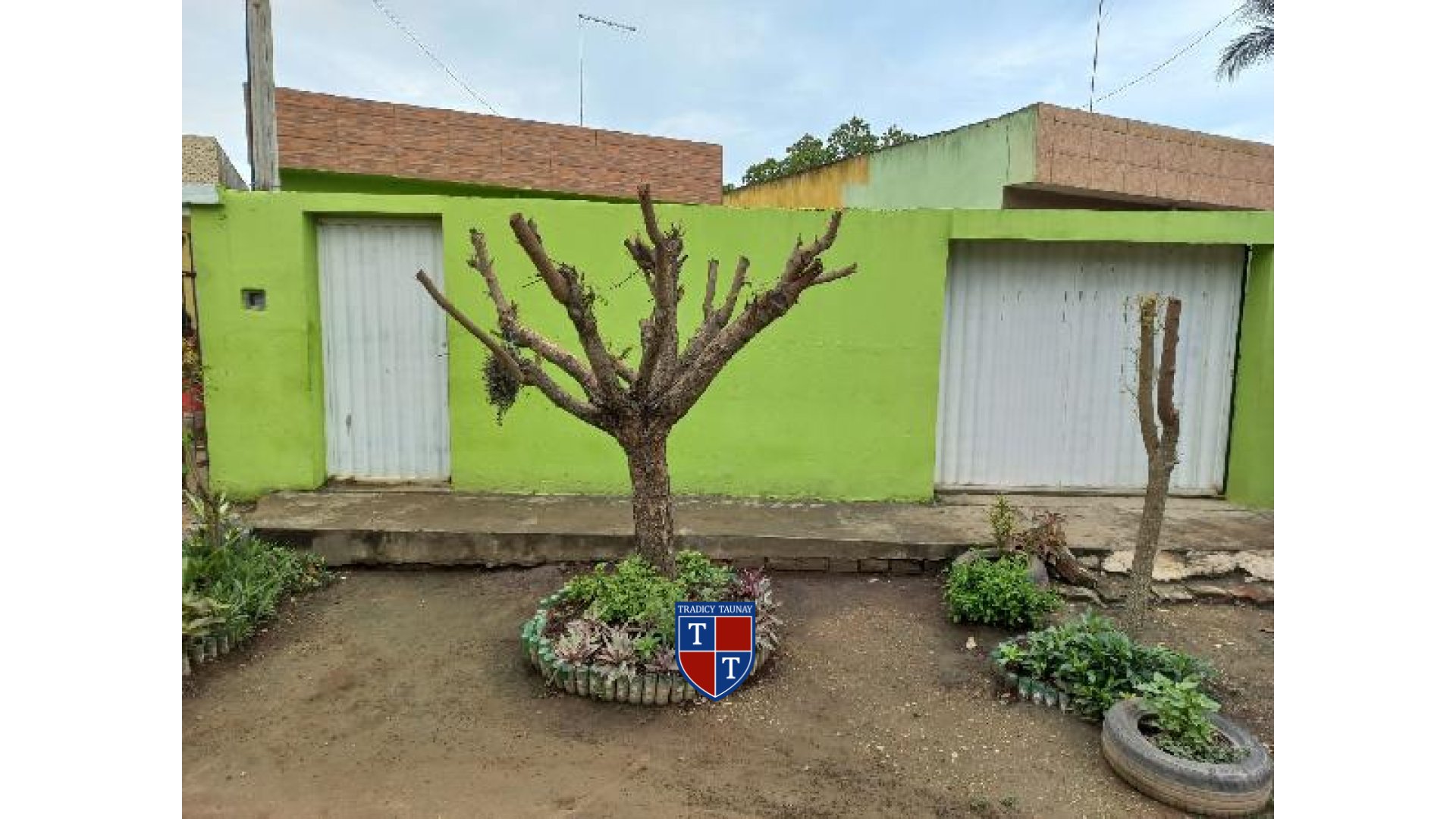 Foto 1 de CASA em CHA DE SANTANA I - Imóvel Retomado Caixa