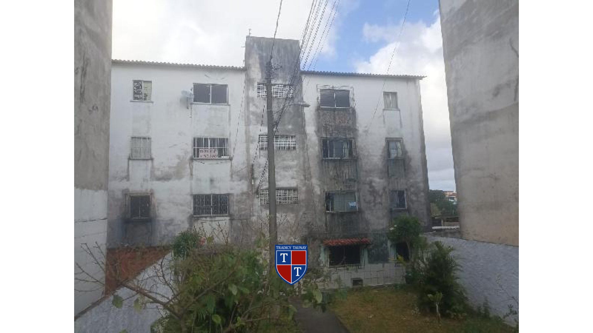 Foto 1 de APARTAMENTO em CAJAZEIRAS VII - Imóvel Retomado Caixa