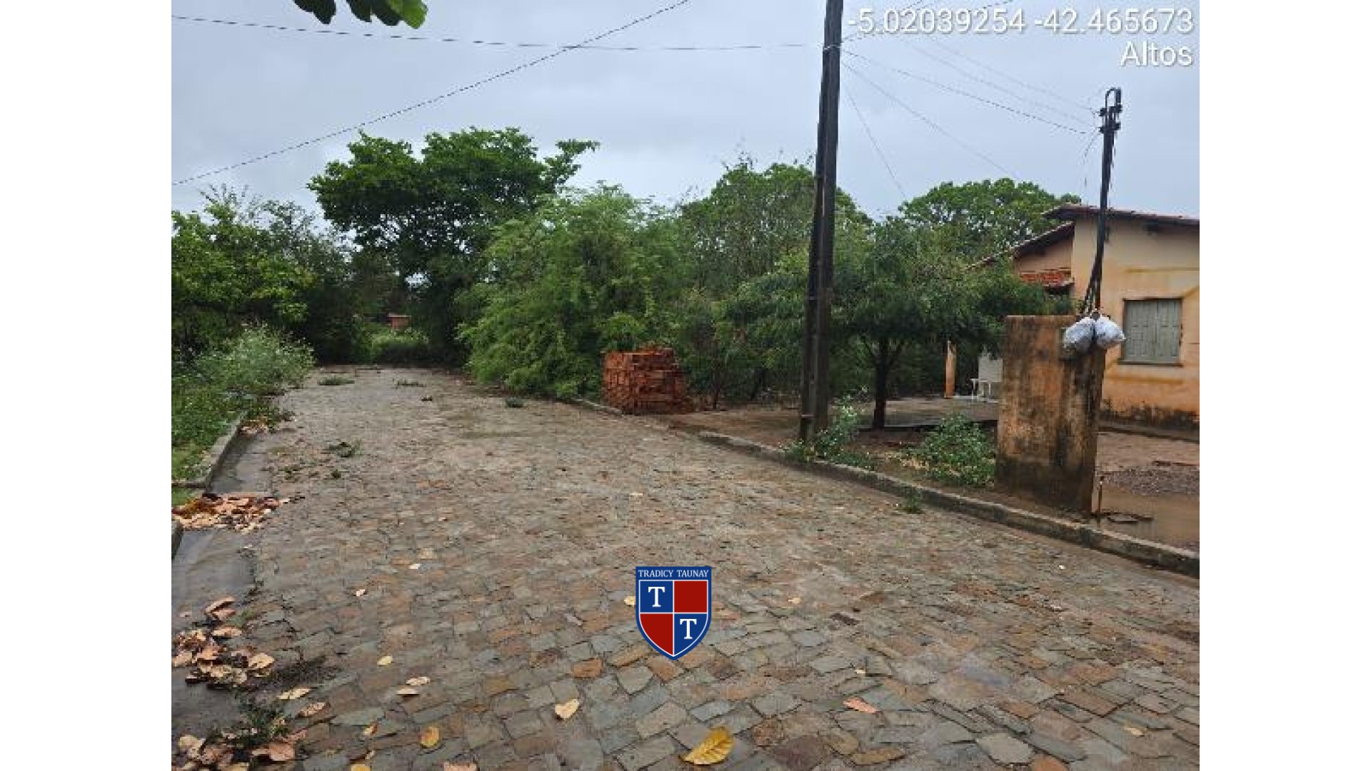 Foto 1 de CASA em CARRASCO - Imóvel Retomado Caixa