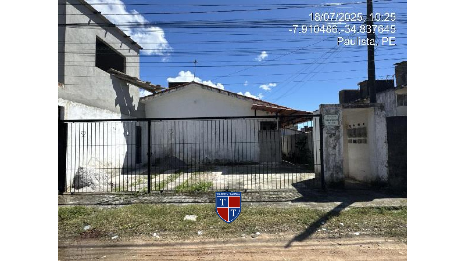 Foto 1 de CASA em PAU AMARELO - Imóvel Retomado Caixa