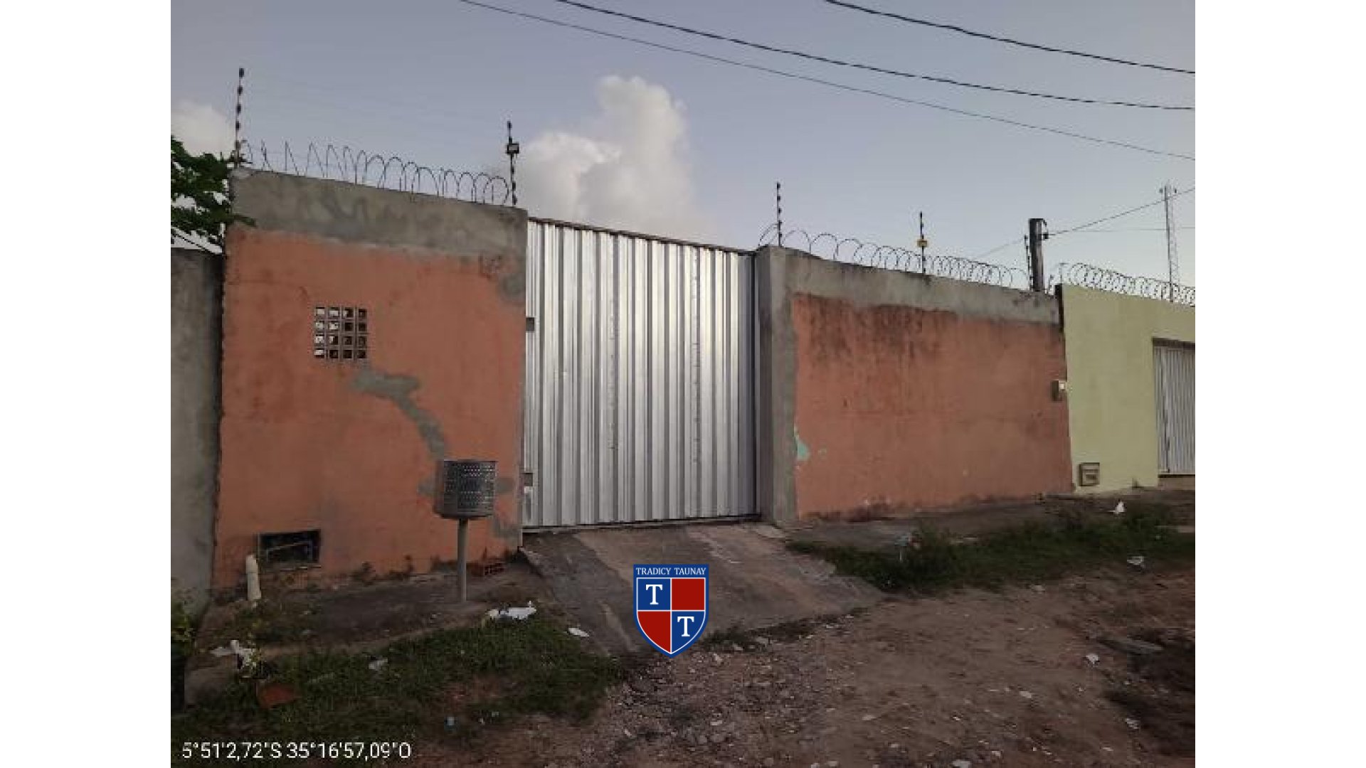 Foto 1 de CASA em ZONA EXPANSAO URBANA - Imóvel Retomado Caixa