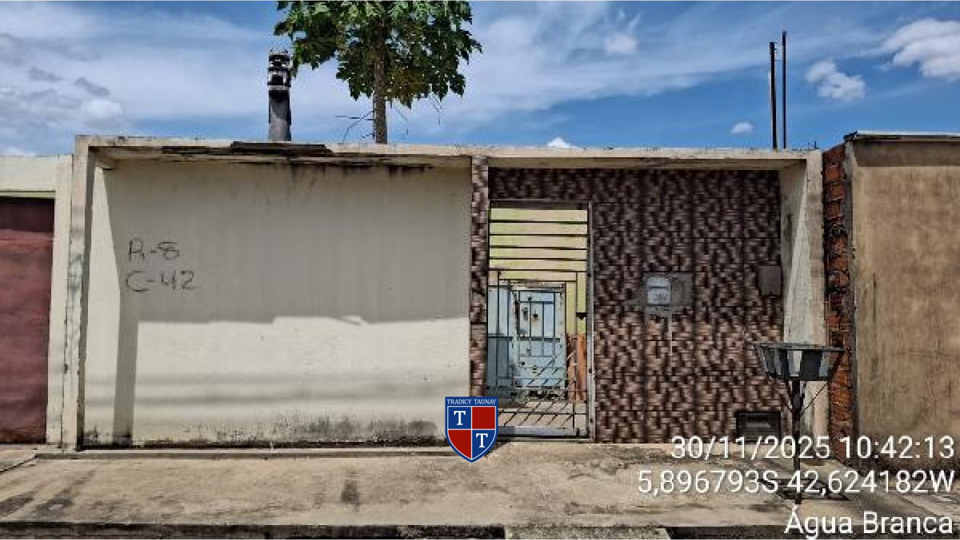 Foto 1 de CASA em POEIRAO - Imóvel Retomado Caixa