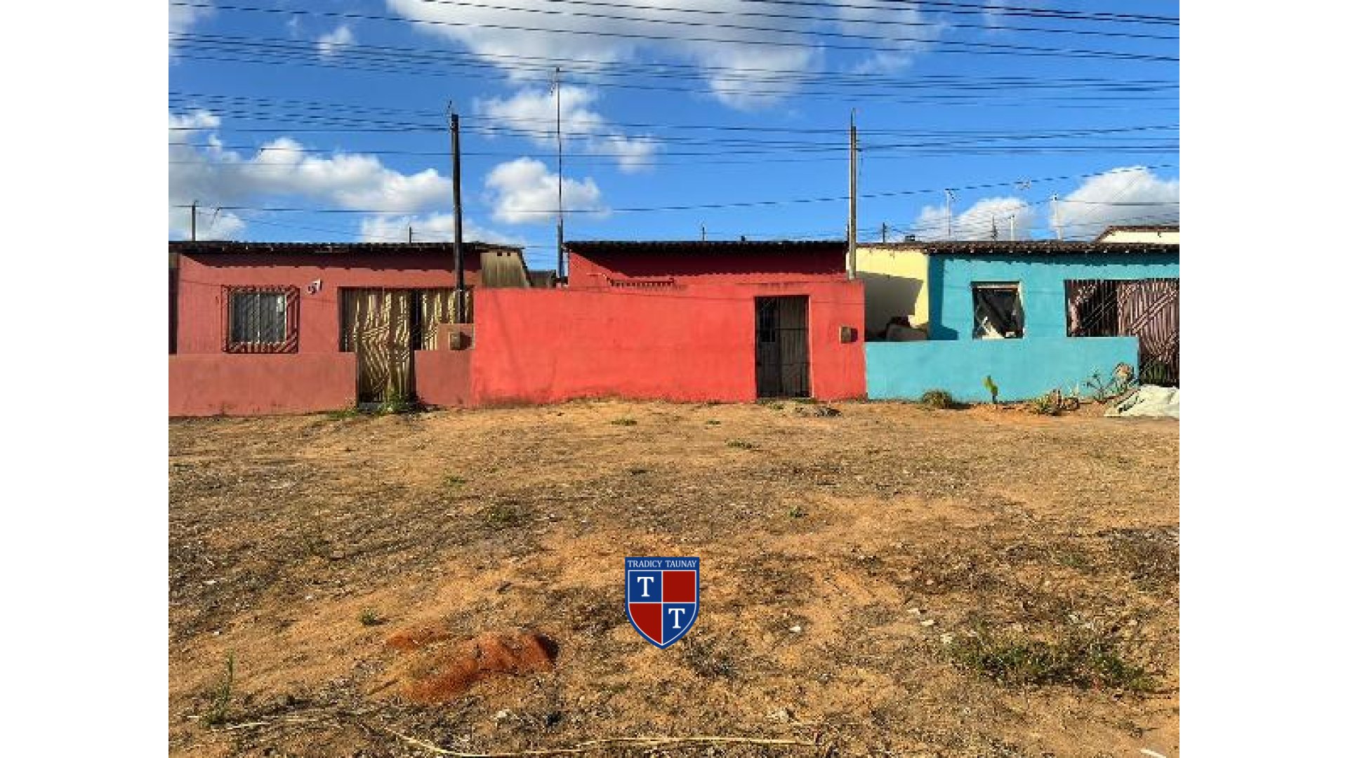 Foto 1 de CASA em LOT NOVA CHA DE ALEG - Imóvel Retomado Caixa