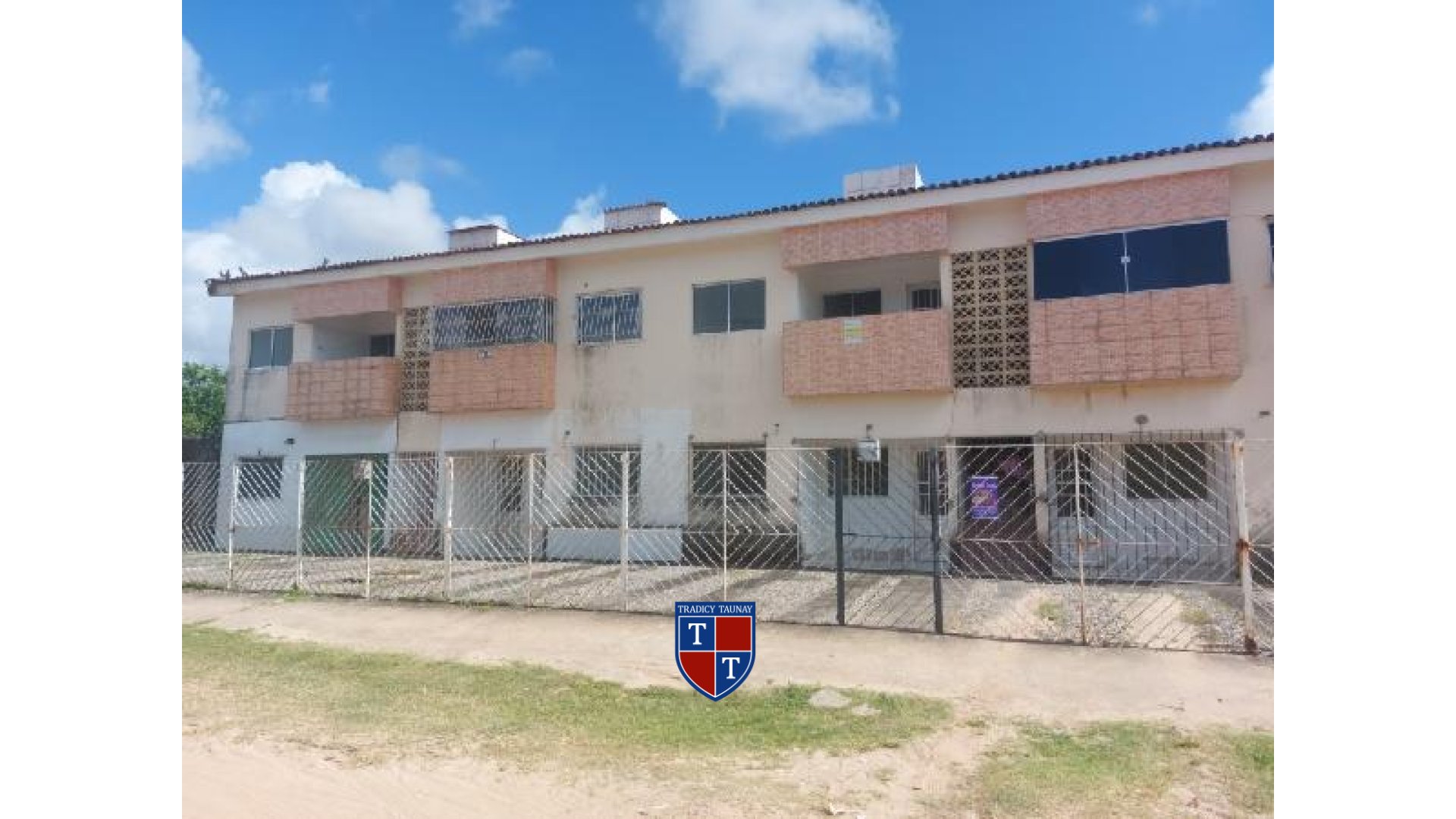 Foto 1 de CASA em PAU AMARELO - Imóvel Retomado Caixa