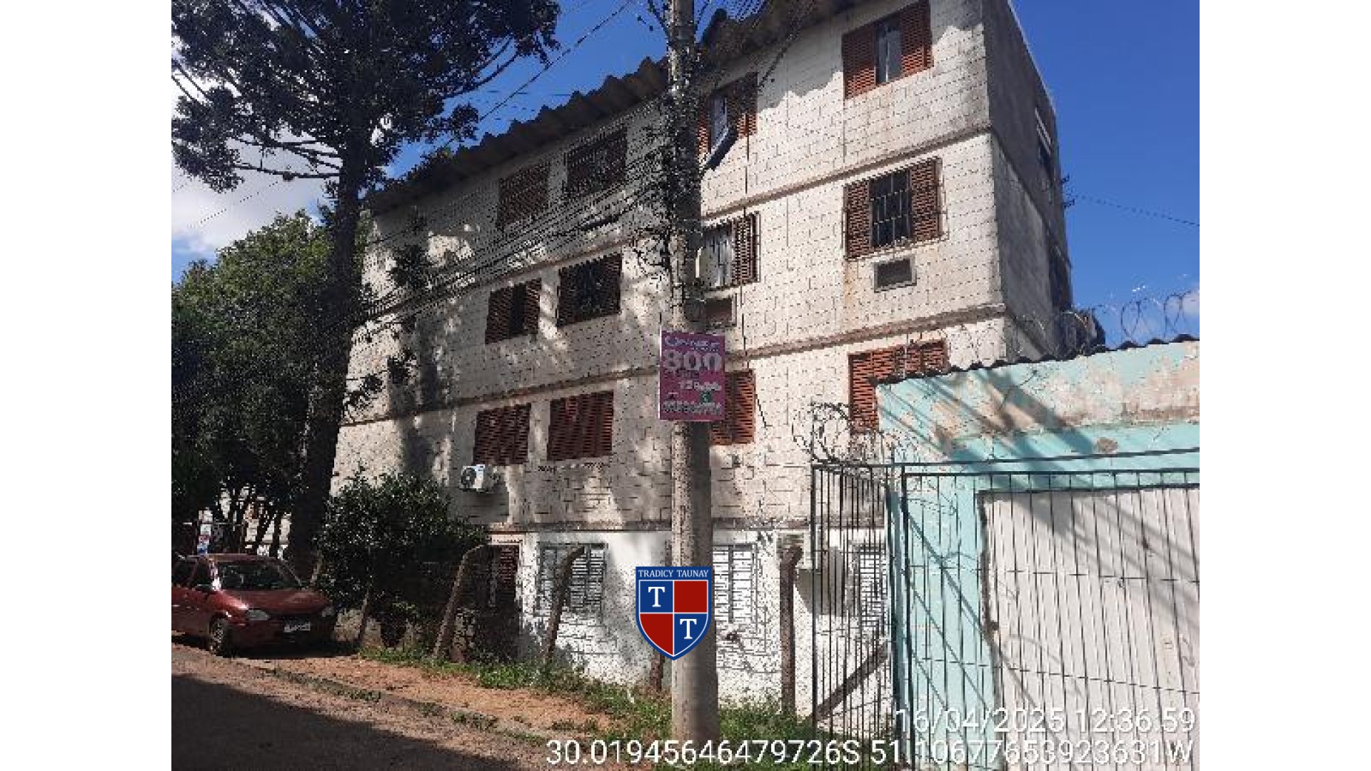 Foto 1 de APARTAMENTO em RUBEM BERTA - Imóvel Retomado Caixa