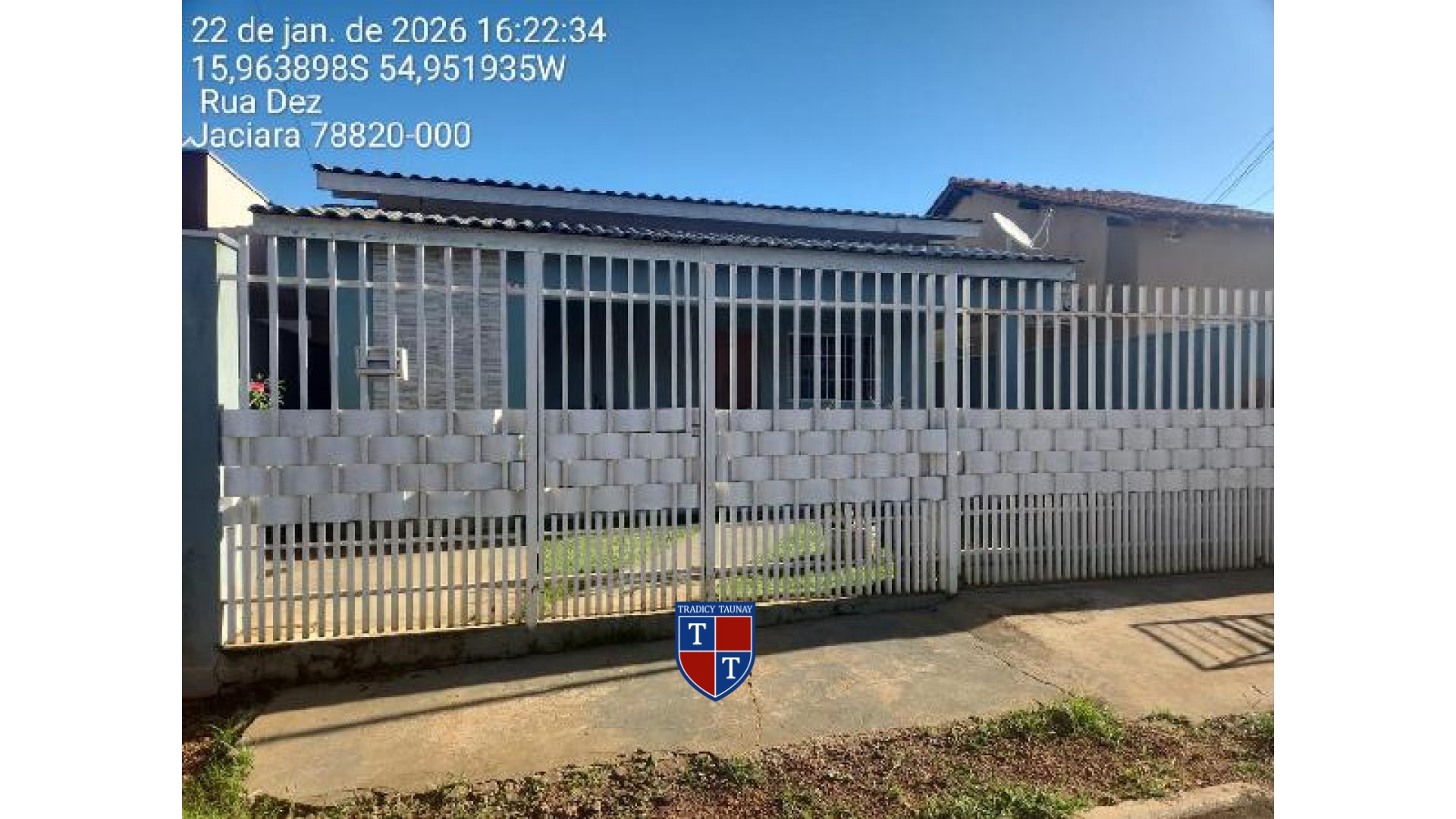Foto 1 de CASA em LOTEAMENTO ZE ARACA - Imóvel Retomado Caixa