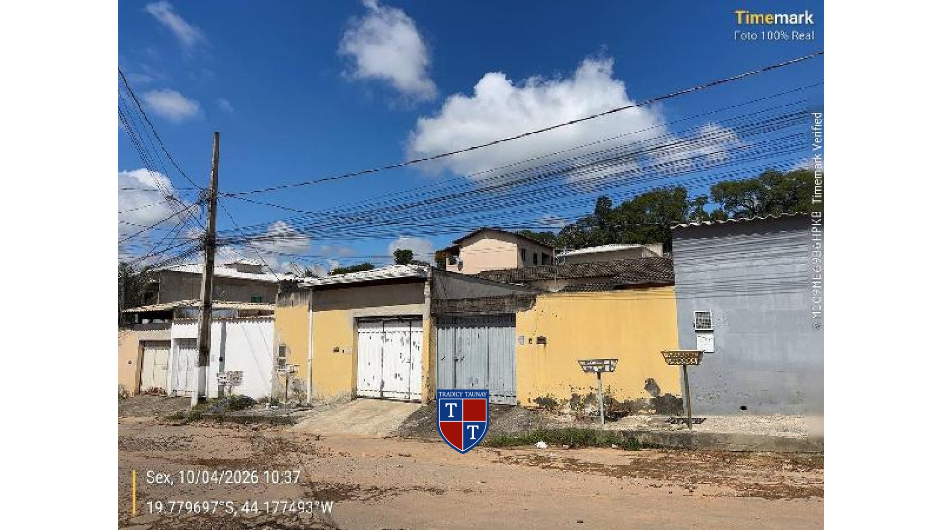 Foto 1 de CASA em FLORESTA ENCANTADA - Imóvel Retomado Caixa