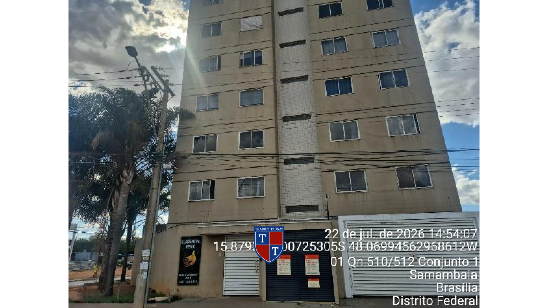 APARTAMENTO em SAMAMBAIA SUL