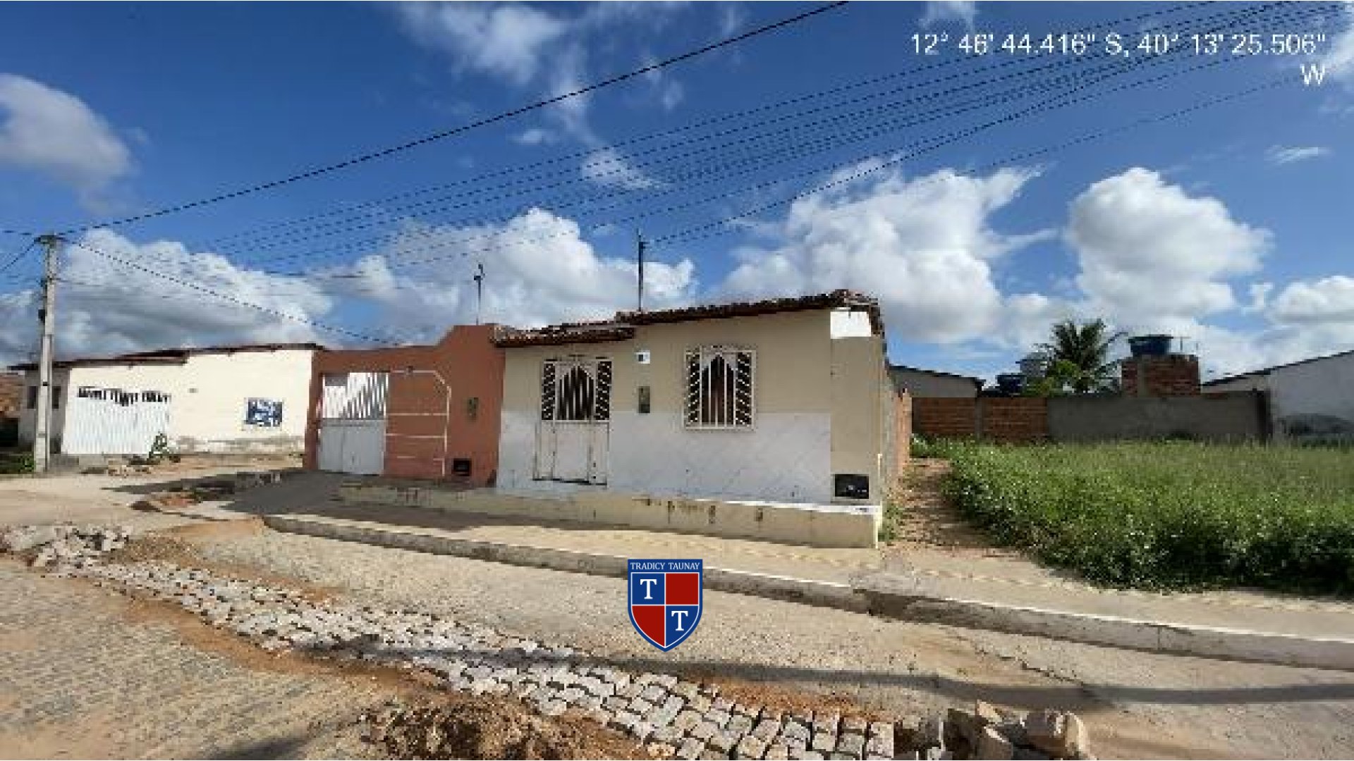 Foto 1 de CASA em BOIADEIRA - Imóvel Retomado Caixa