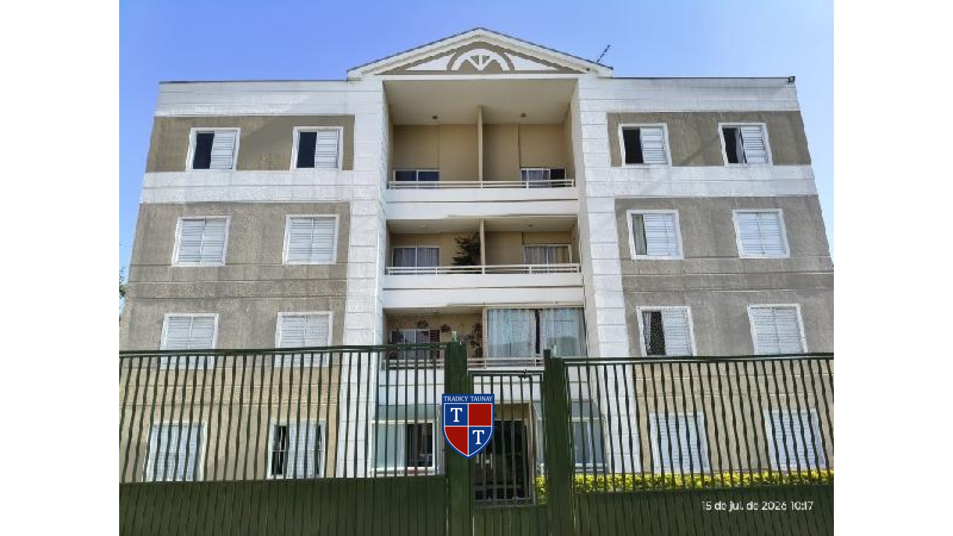APARTAMENTO em JARDIM ISIS