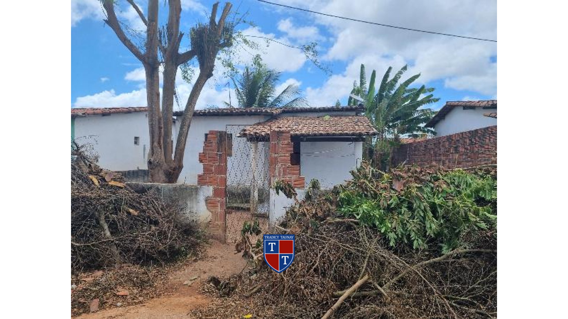 Foto 1 de CASA em DISTRITO DE DOM MARC - Imóvel Retomado Caixa