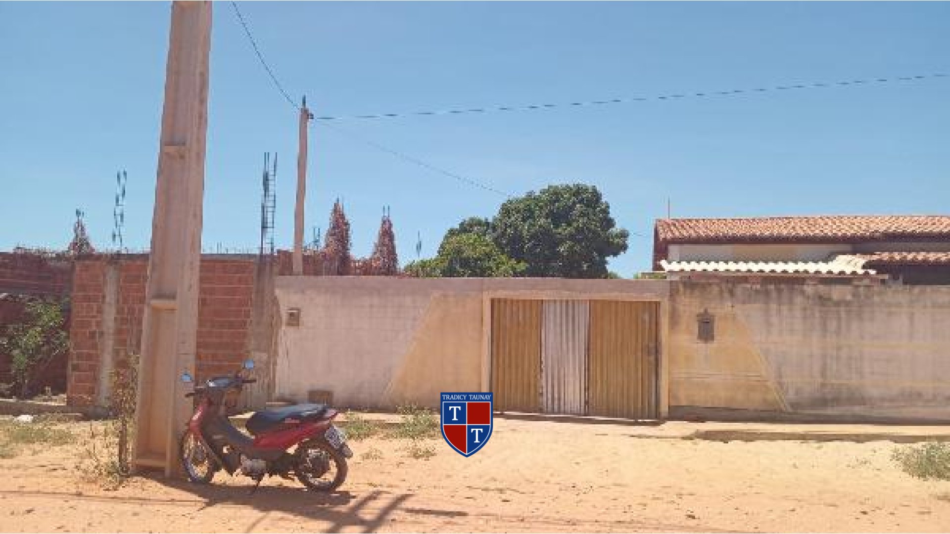 Foto 1 de CASA em CONJ JOAO TEIXEIRA F - Imóvel Retomado Caixa