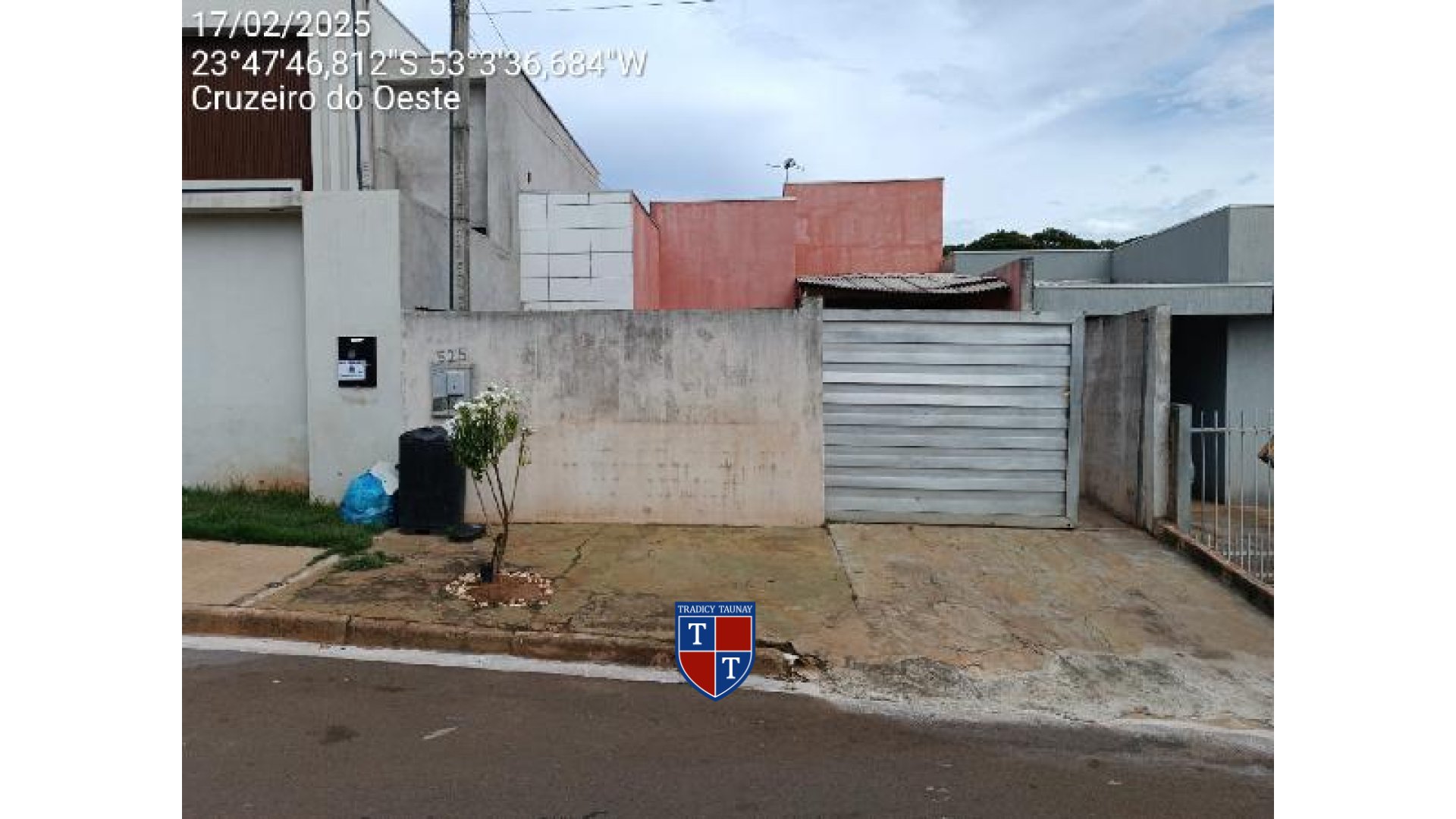 Foto 1 de CASA em PARQUE DAS OLIVEIRAS - Imóvel Retomado Caixa