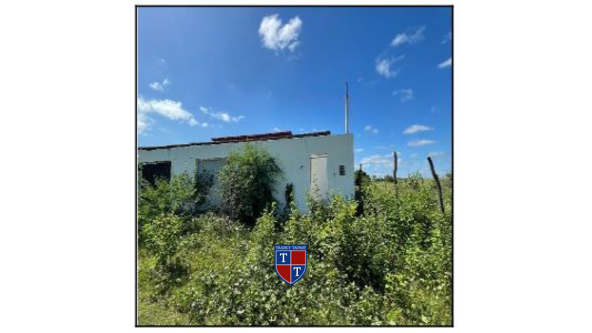 Foto 1 de CASA em TANCREDO NEVES - Imóvel Retomado Caixa