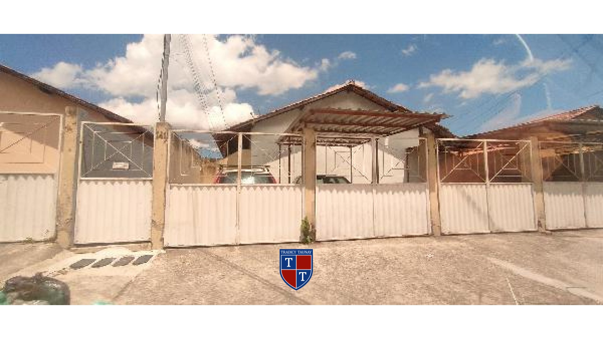 Foto 1 de CASA em JOQUEI CLUBE - Imóvel Retomado Caixa