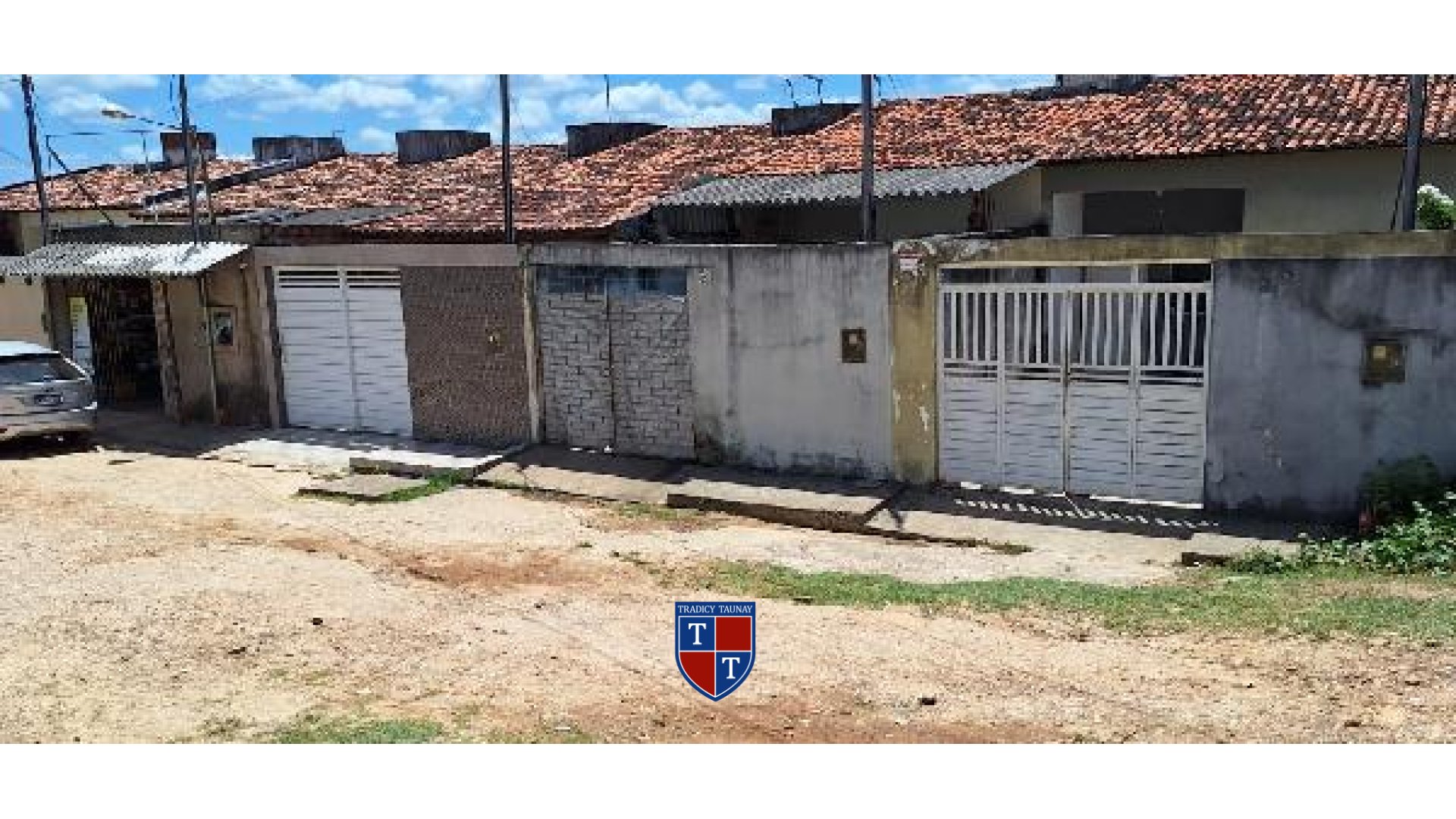 Foto 1 de CASA em COMPLEXO JARDIM - Imóvel Retomado Caixa