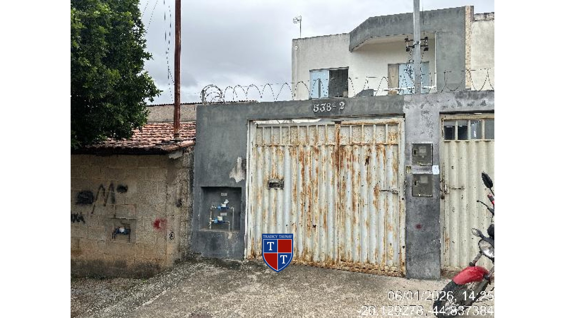 Foto 1 de APARTAMENTO em JARDIM CANDIDES - Imóvel Retomado Caixa
