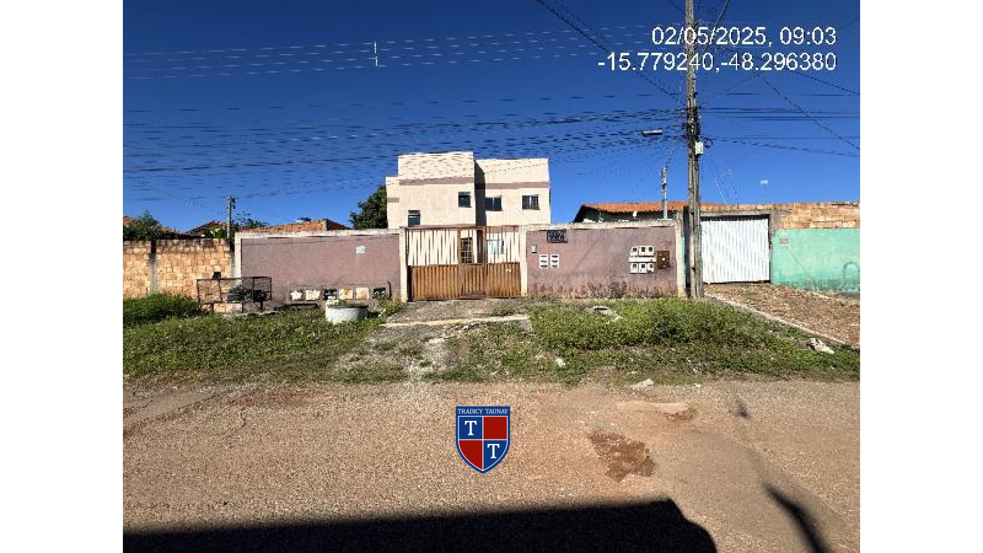 Foto 1 de APARTAMENTO em JARDIM SANTA LUCIA - Imóvel Retomado Caixa