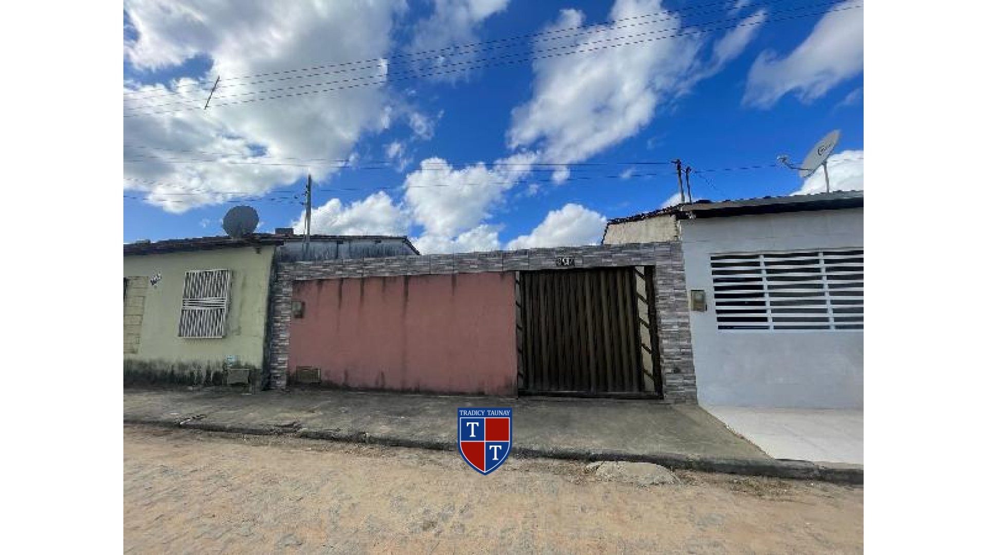 Foto 1 de CASA em CENTRO - Imóvel Retomado Caixa