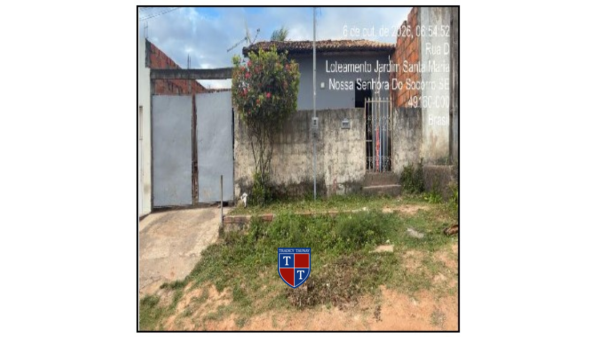 CASA em COMPEXO JARDIM