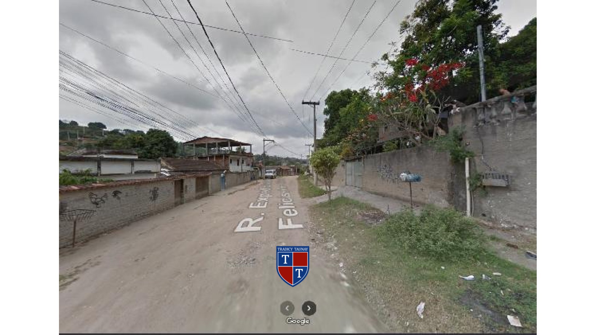Foto 1 de CASA em JOQUEI CLUBE - Imóvel Retomado Caixa