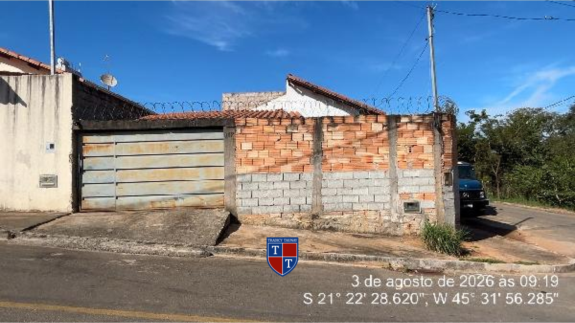 Foto 1 de CASA em ANTONIO DE BRITO MENDONCA, TRES PONTAS/MG - Imóvel Retomado CAIXA Ref 8444415191352