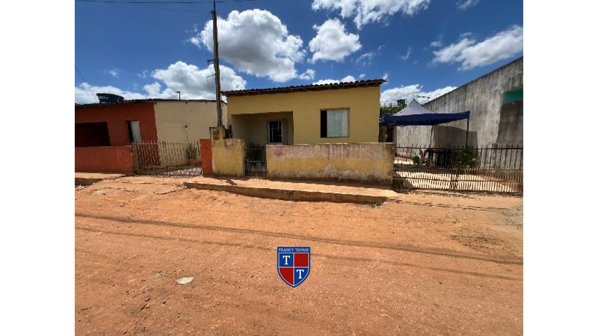 Foto 1 de CASA em VILA DO CAMPO - Imóvel Retomado Caixa