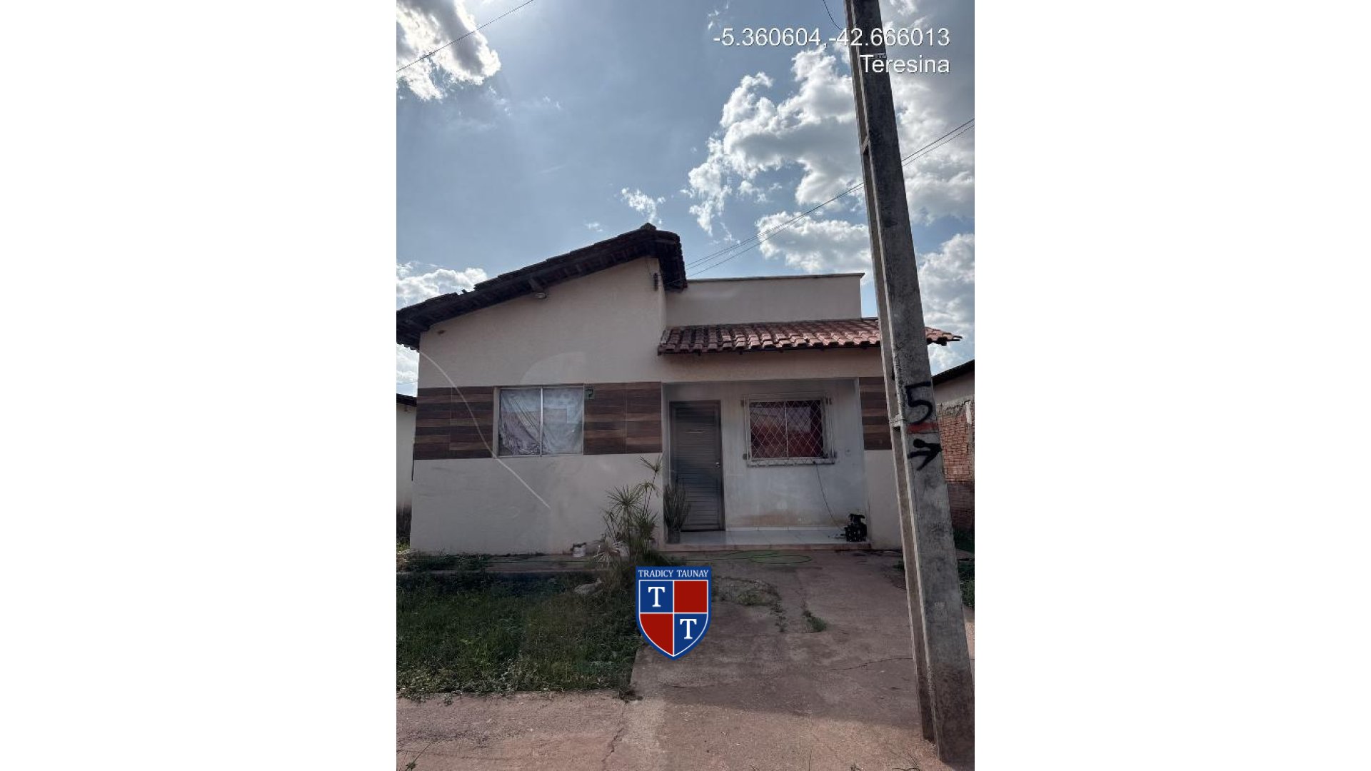 Foto 1 de CASA em CIDADE NOVA - Imóvel Retomado Caixa