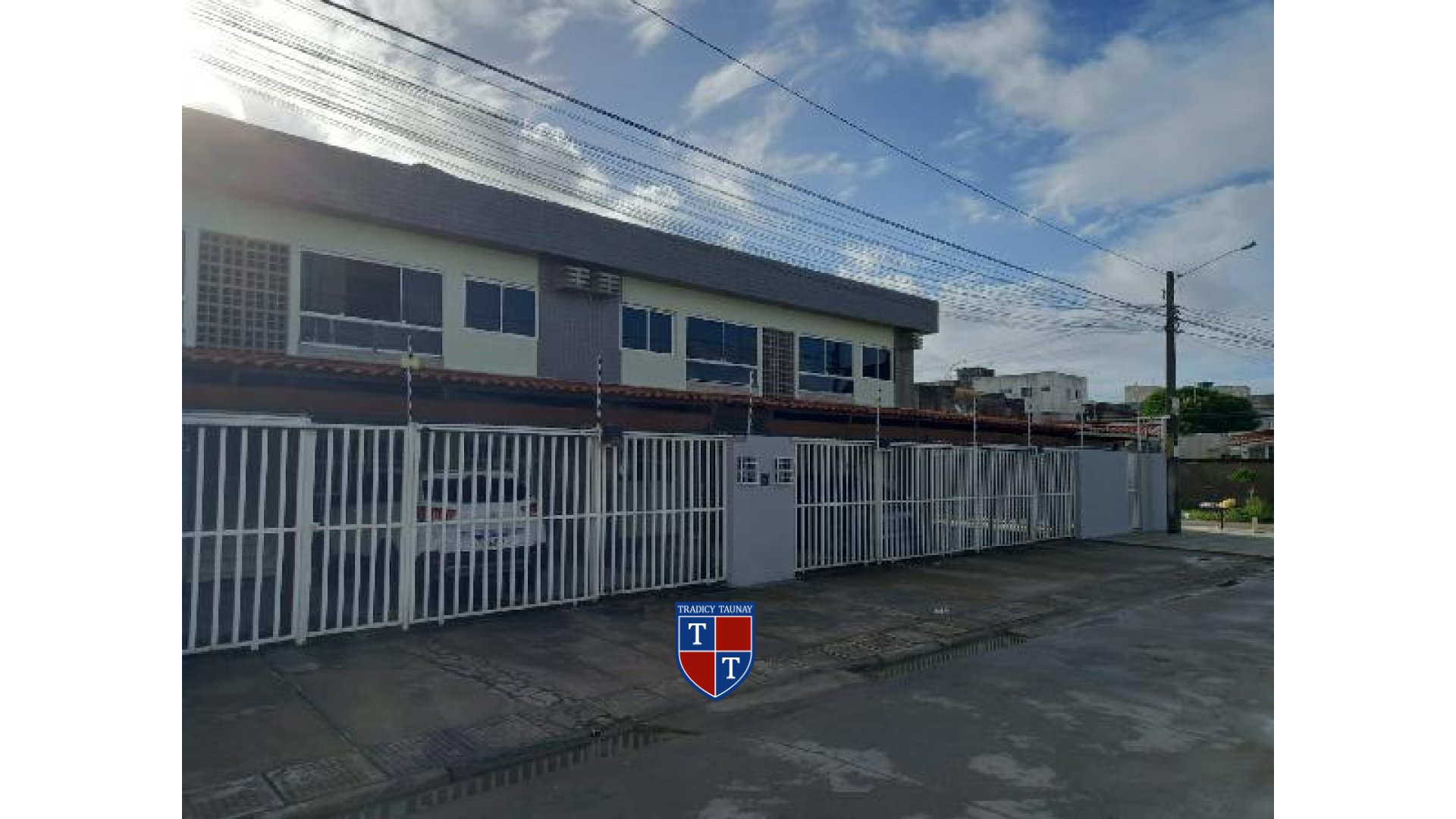 Foto 1 de APARTAMENTO em JARDIM ATLANTICO - Imóvel Retomado Caixa