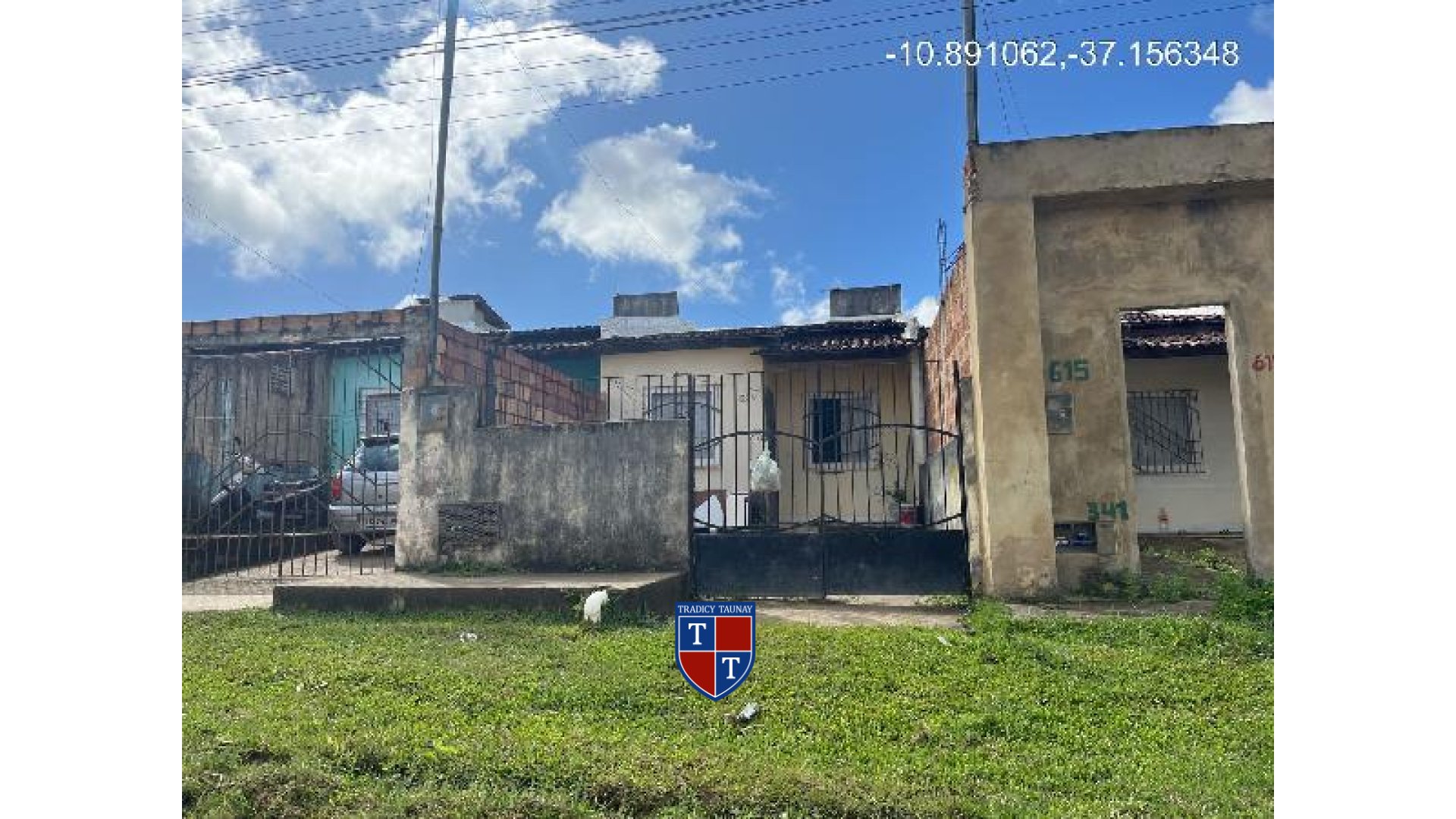 Foto 1 de CASA em COMPLEXO JARDIM - Imóvel Retomado Caixa