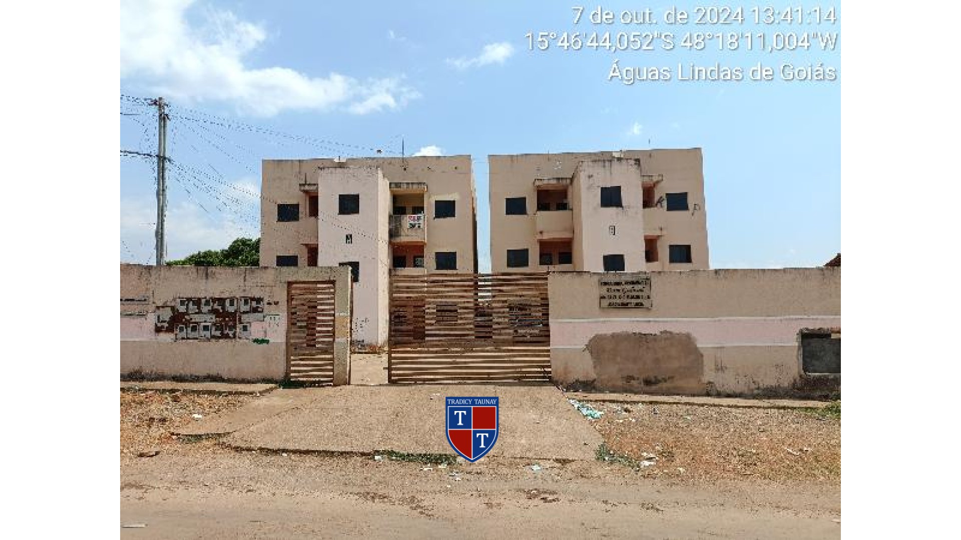 Foto 1 de APARTAMENTO em JARDIM SANTA LUCIA - Imóvel Retomado Caixa