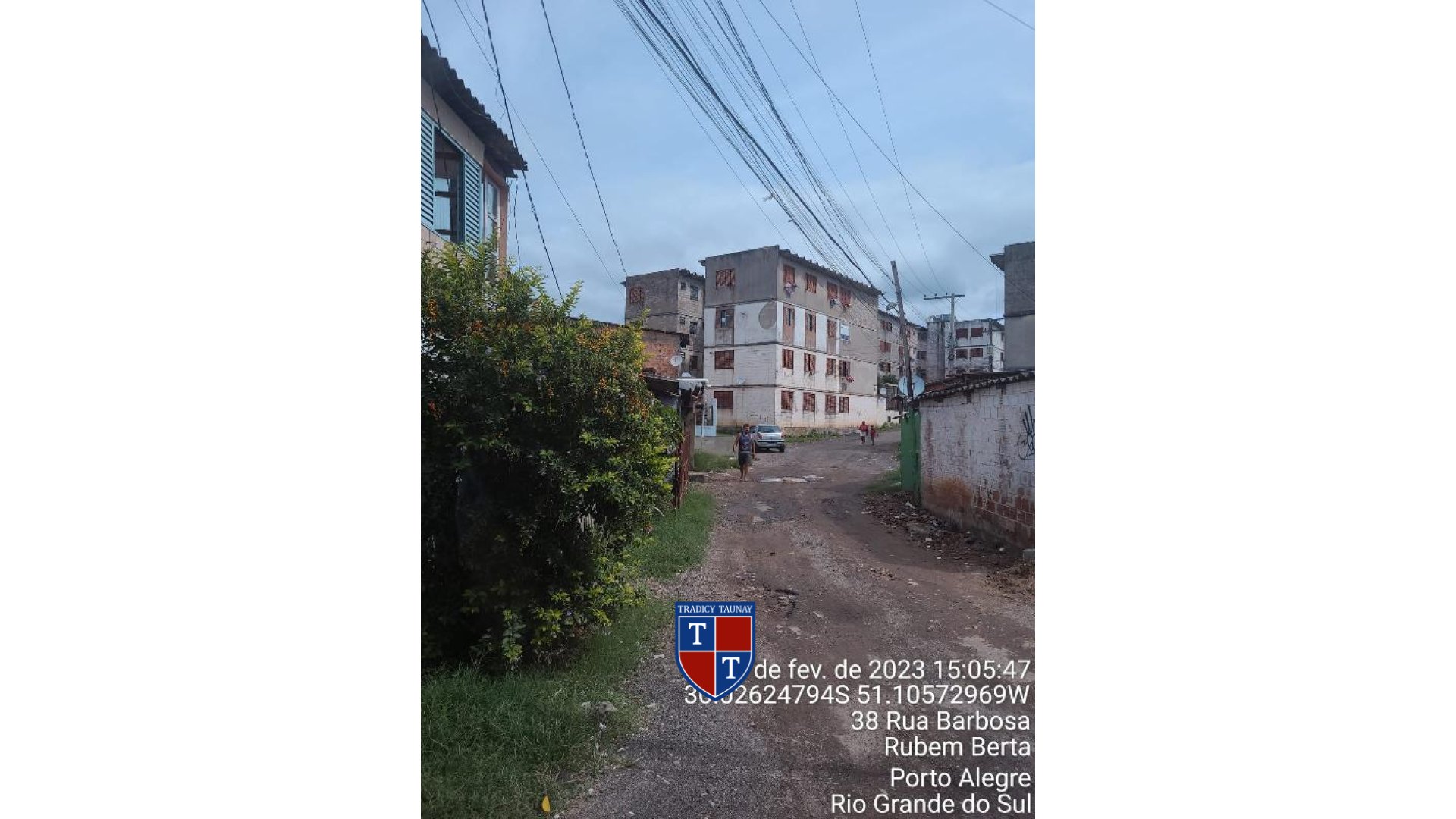 Foto 1 de APARTAMENTO em RUBEM BERTA - Imóvel Retomado Caixa