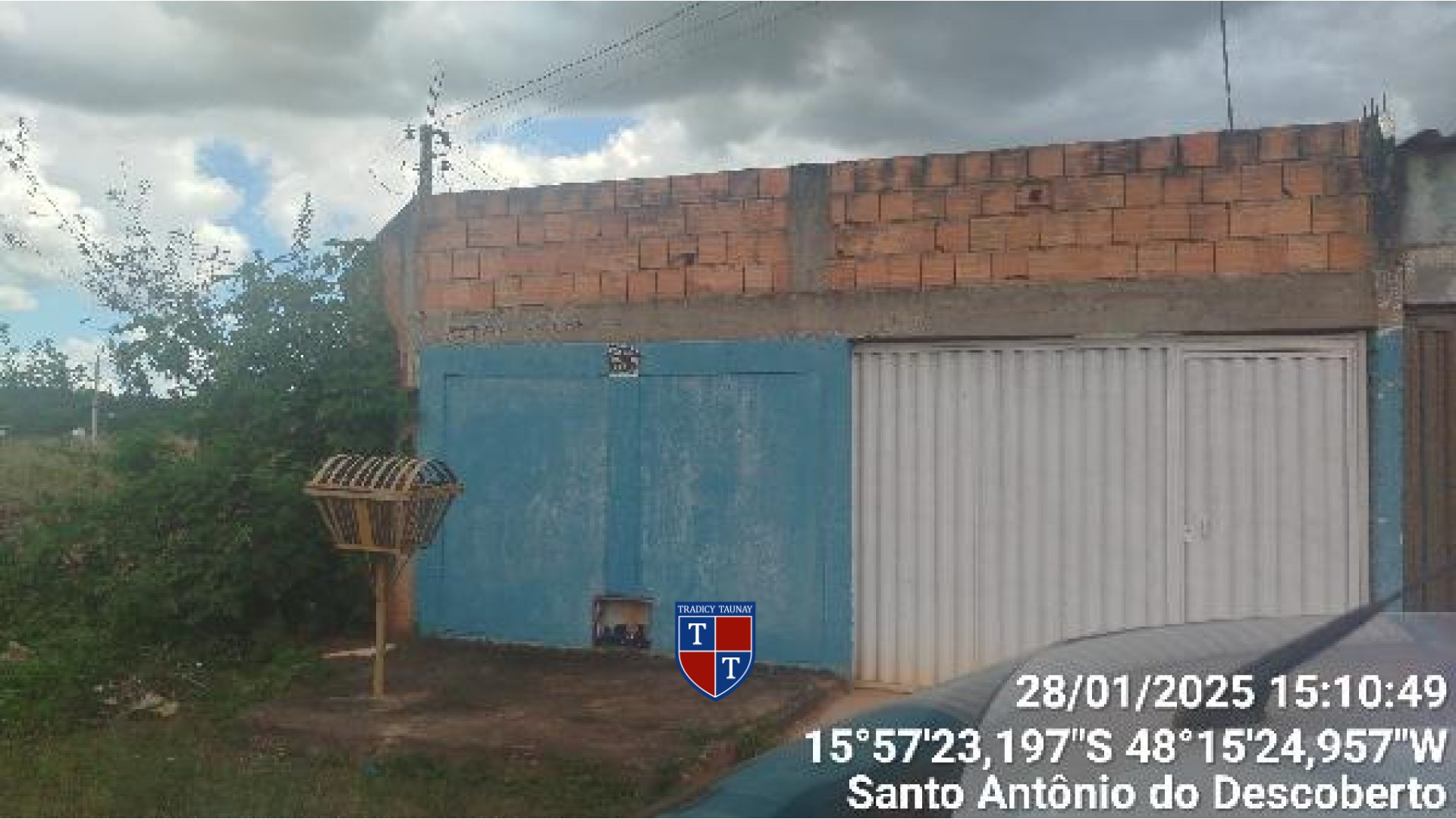 Foto 1 de CASA em VILA MONTES CLAROS II - Imóvel Retomado Caixa