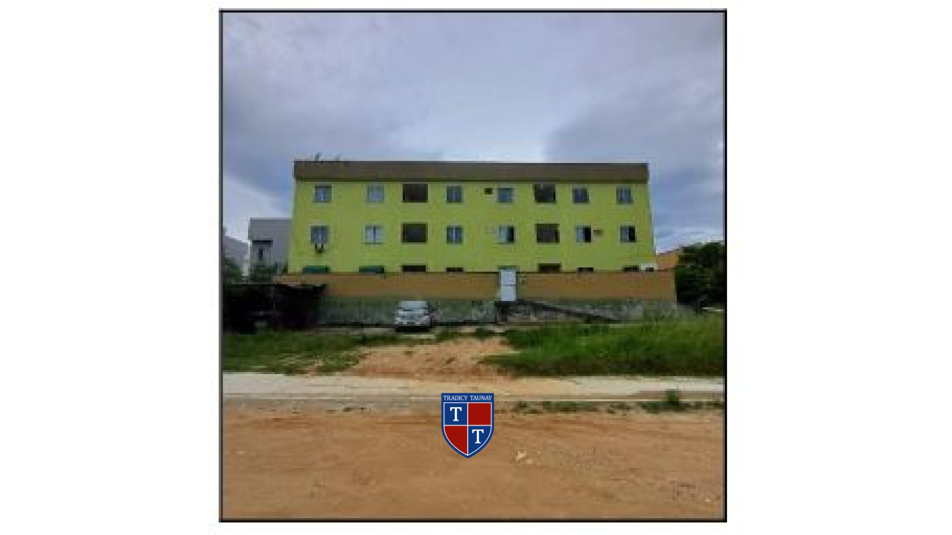APARTAMENTO em DO CARMO