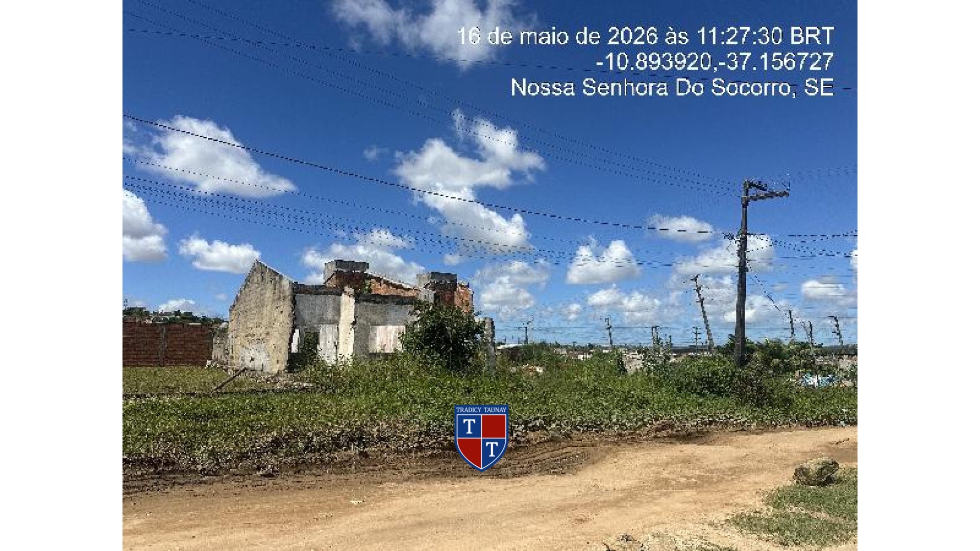 Foto 1 de CASA em COMPEXO JARDIM - Imóvel Retomado Caixa