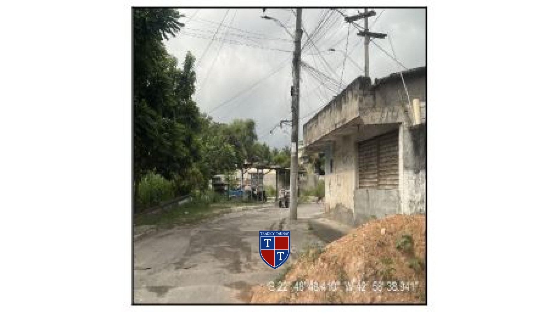 APARTAMENTO em LARANJAL