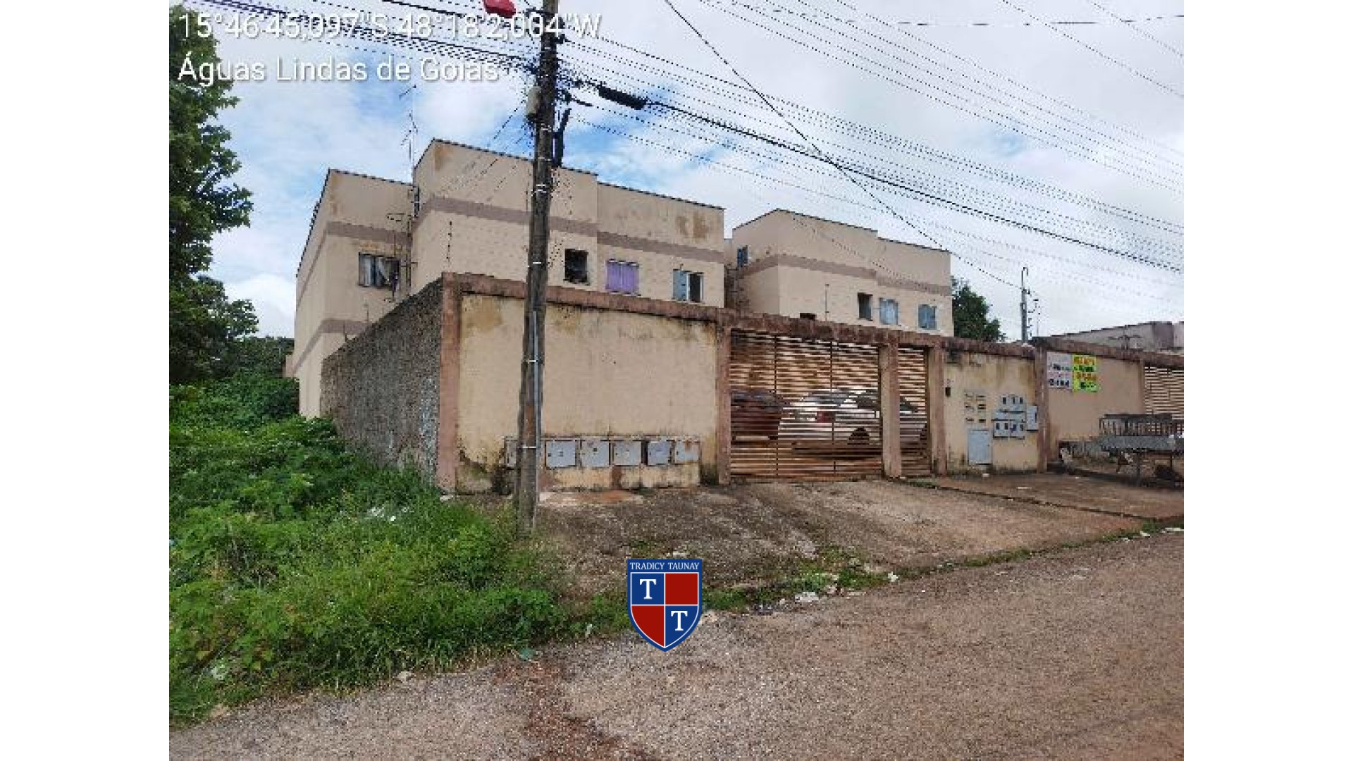 Foto 1 de APARTAMENTO em JARDIM SANTA LUCIA - Imóvel Retomado Caixa