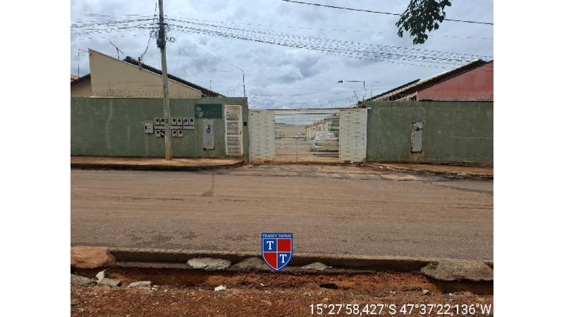 Foto 1 de CASA em SETOR SUL - Imóvel Retomado Caixa