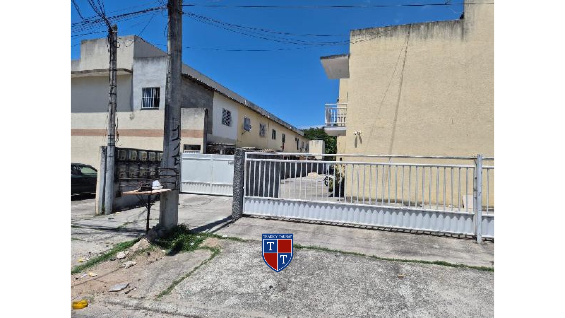 APARTAMENTO em LARANJAL