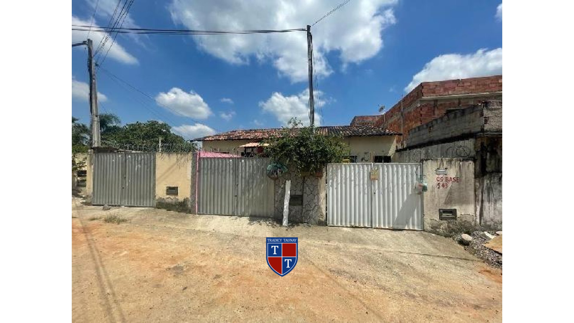 Foto 1 de CASA em SANTA ISABEL - Imóvel Retomado Caixa
